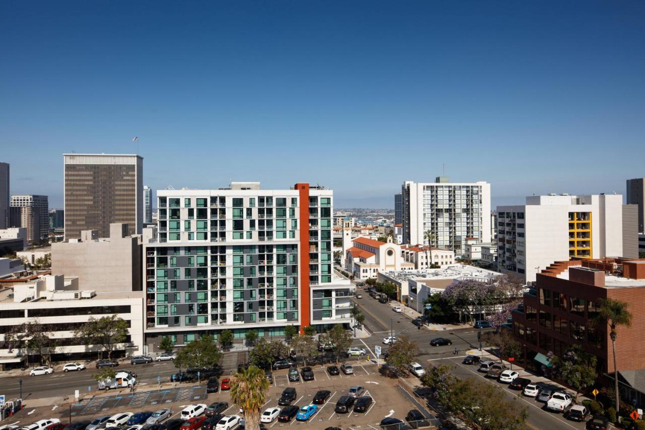 Towneplace Suites By Marriott San Diego Downtown Exterior photo